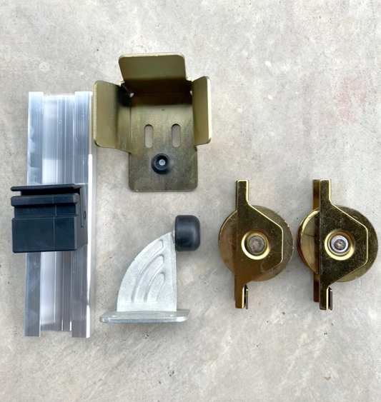 How Does a Sliding Block Hardware Kit Work?